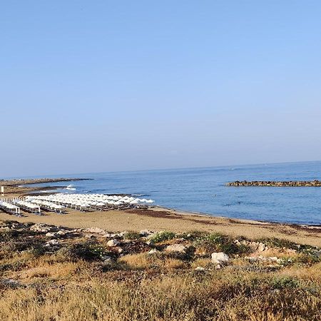 Lovely 1-Bedroom Unit @ Fabulous Location Paphos Luaran gambar